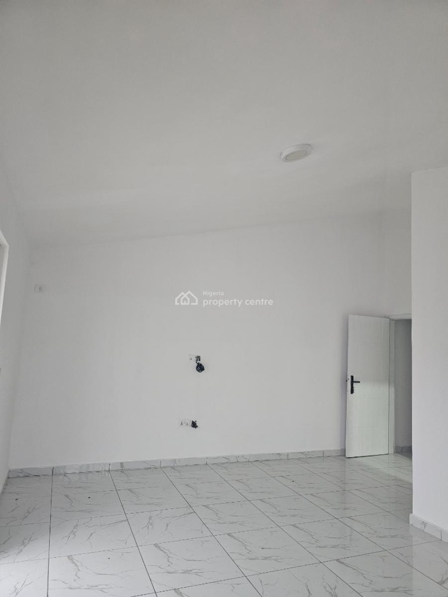 2 Bedrooms Flat, Lekki Phane1 Lagos, Lekki, Lagos, Flat / Apartment for Rent