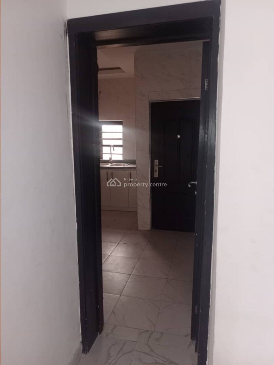 Luxury 4-bed Semi-detached Duplex + Bq -- Near Landwey, Lekki, Lagos, Semi-detached Duplex for Sale