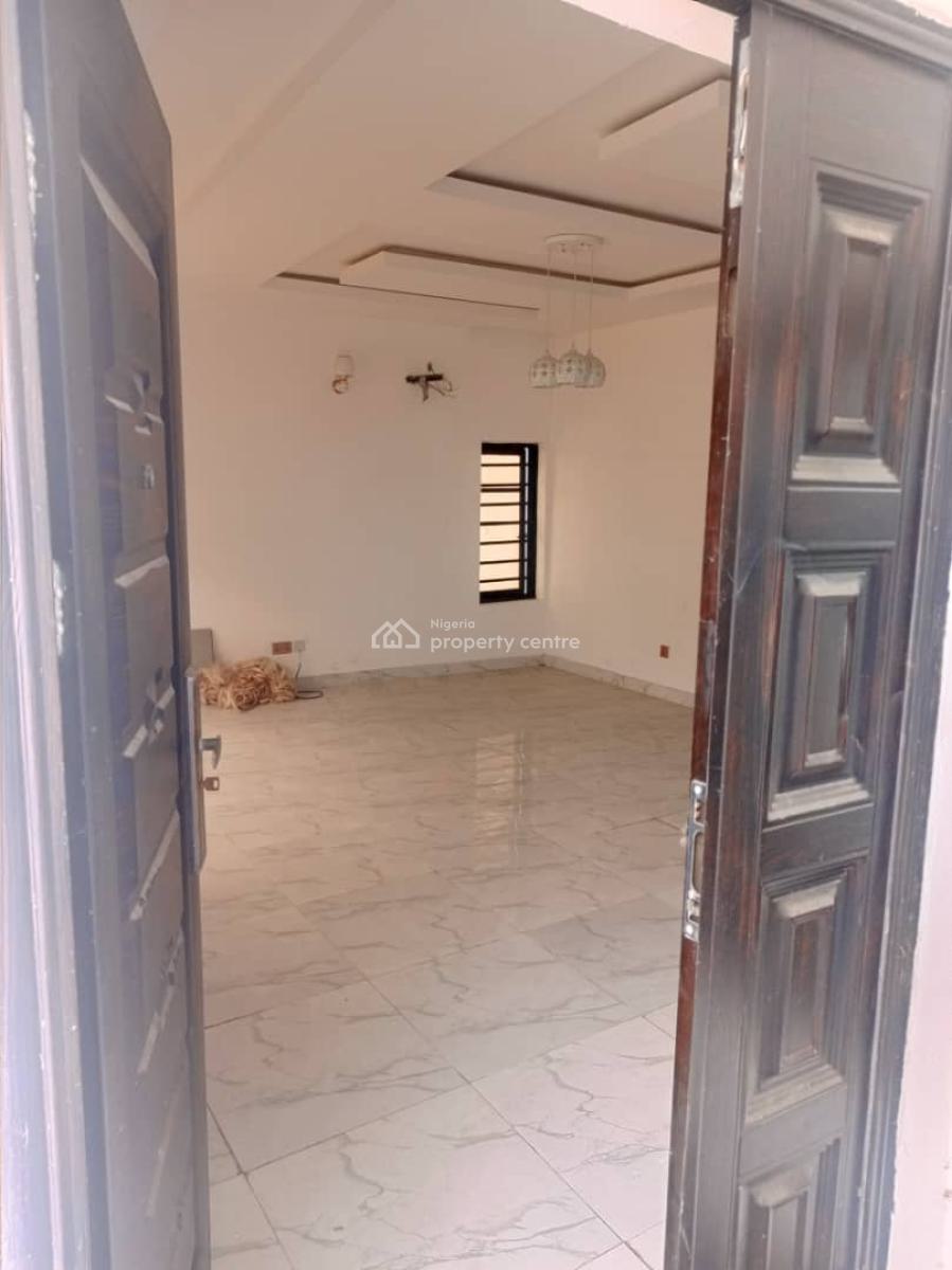 Luxury 4-bed Semi-detached Duplex + Bq -- Near Landwey, Lekki, Lagos, Semi-detached Duplex for Sale