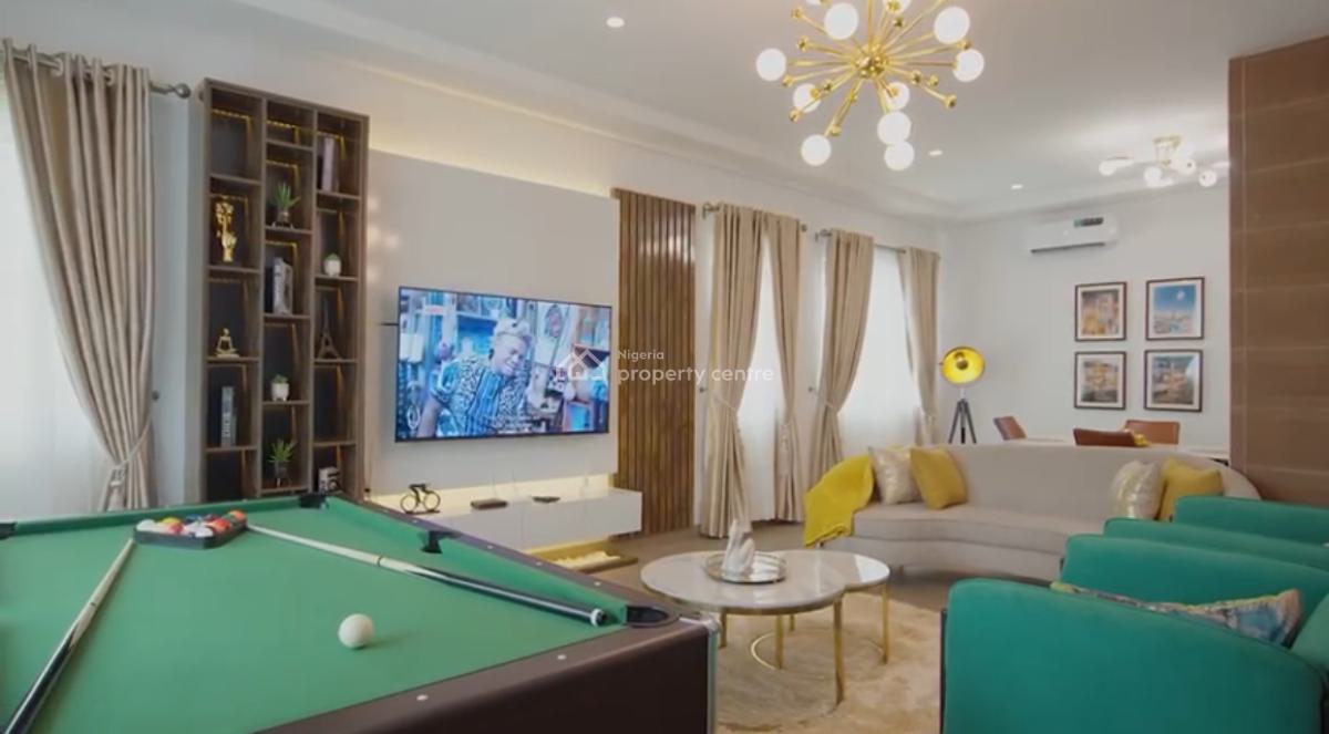 Fully Furnished & Serviced 3bedroom Apartment, Lekki Phase 1, Lekki, Lagos, Flat / Apartment for Rent