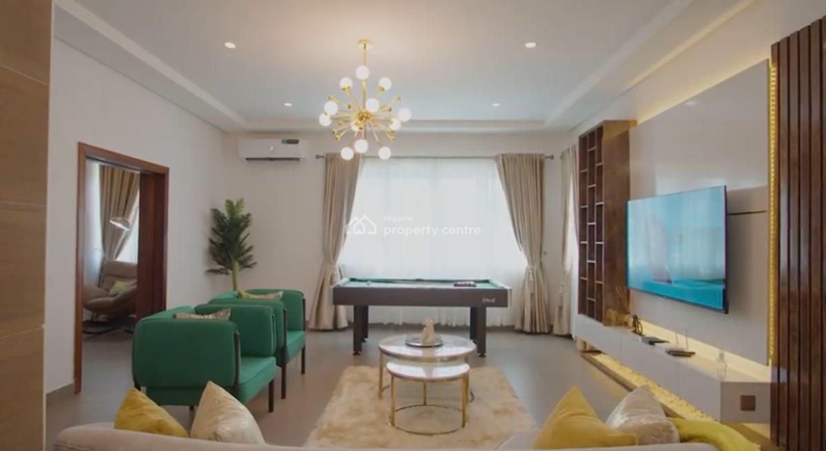 Fully Furnished & Serviced 3bedroom Apartment, Lekki Phase 1, Lekki, Lagos, Flat / Apartment for Rent