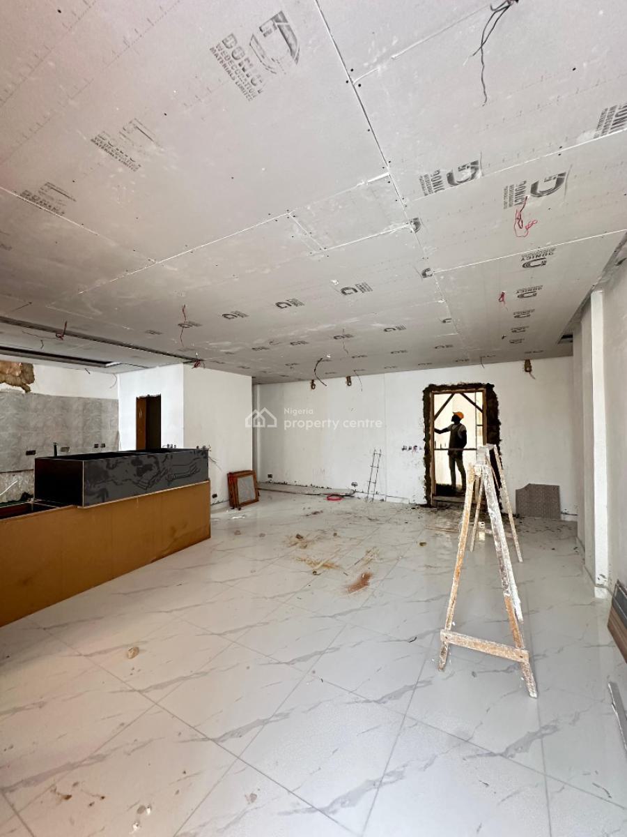 Aesthetically Pleasing 3bedroom Apartment, Lekki Phase 1, Lekki, Lagos, Flat / Apartment for Sale