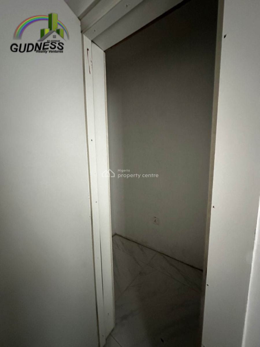 4 Bedroom Semi Detached Duplex, Mobile Road, Ilaje, Ajah, Lagos, Semi-detached Duplex for Rent