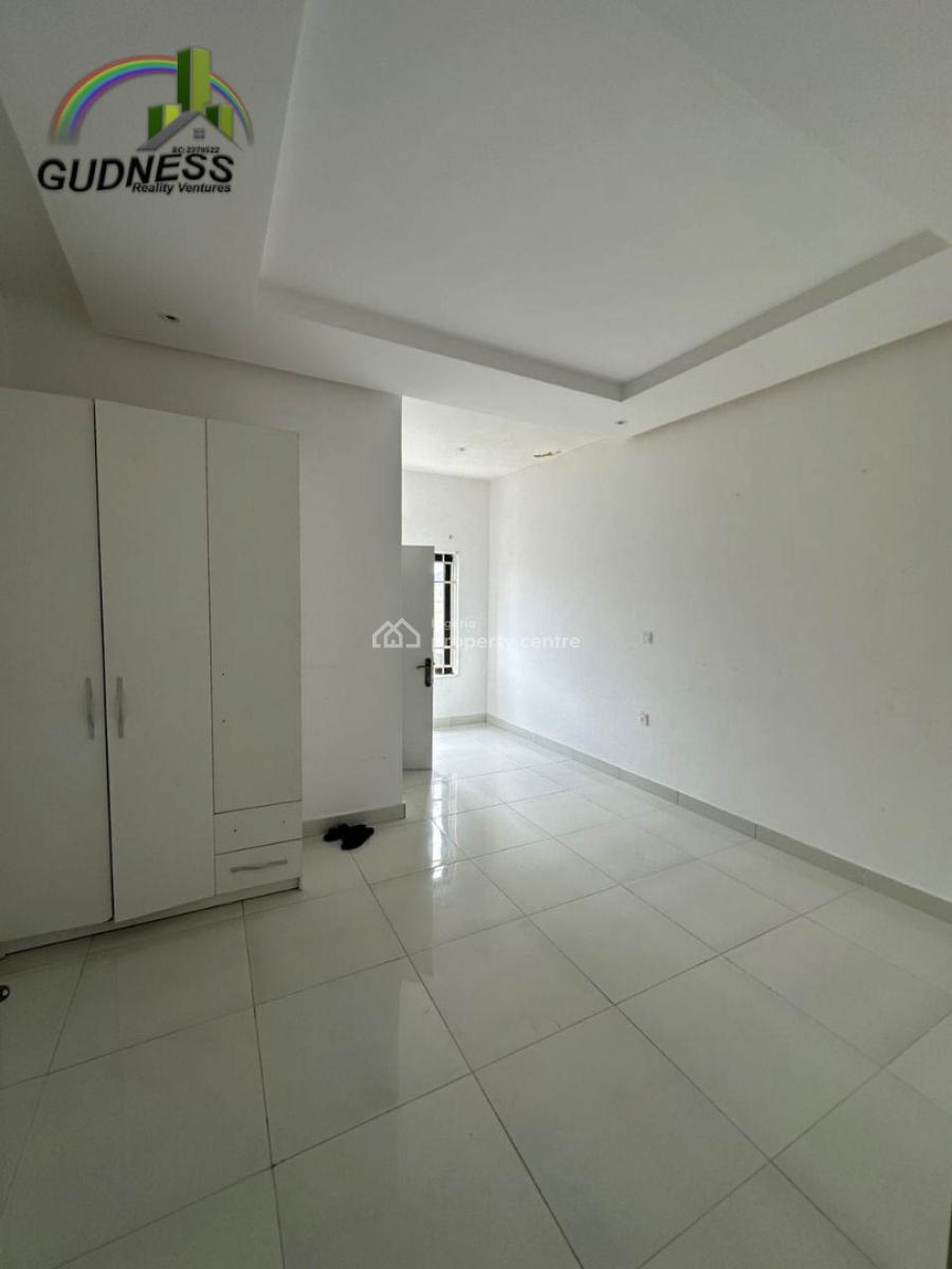 4 Bedroom Semi Detached Duplex, Mobile Road, Ilaje, Ajah, Lagos, Semi-detached Duplex for Rent