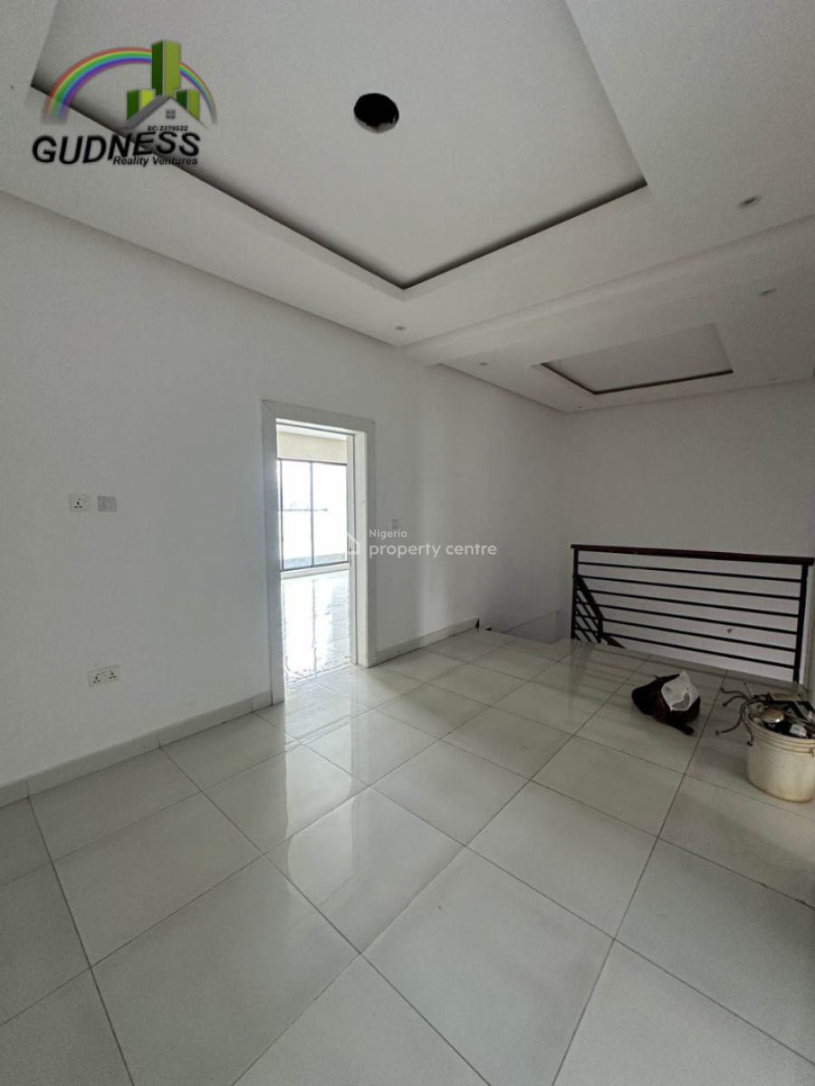 4 Bedroom Semi Detached Duplex, Mobile Road, Ilaje, Ajah, Lagos, Semi-detached Duplex for Rent