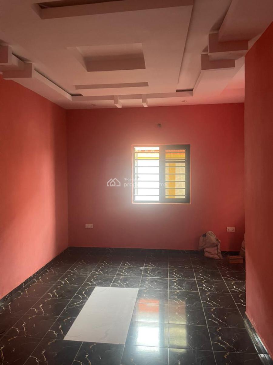 Luxury 2 Bedroom Flat at 10 Ikola Road Ipaja, Ipaja, Lagos, Flat / Apartment for Rent