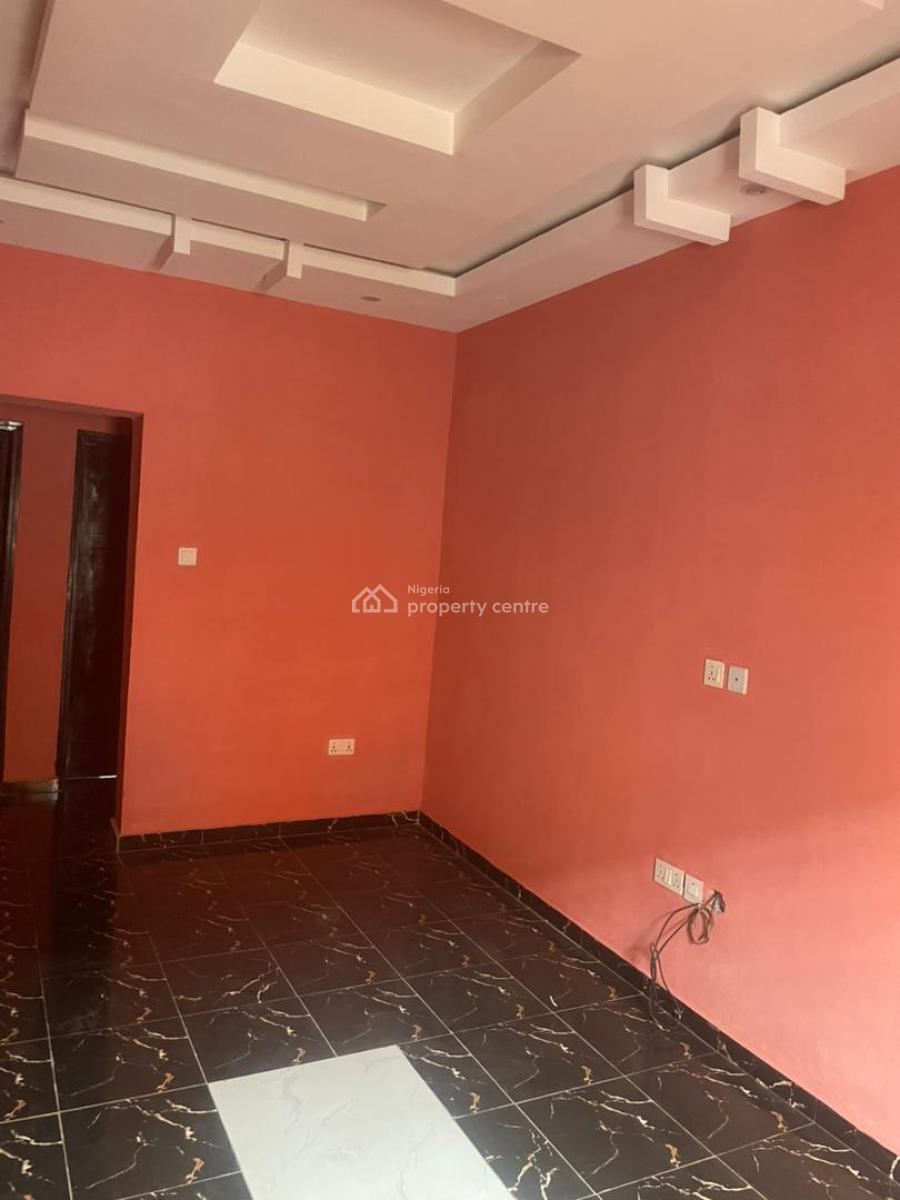 Luxury 2 Bedroom Flat at 10 Ikola Road Ipaja, Ipaja, Lagos, Flat / Apartment for Rent
