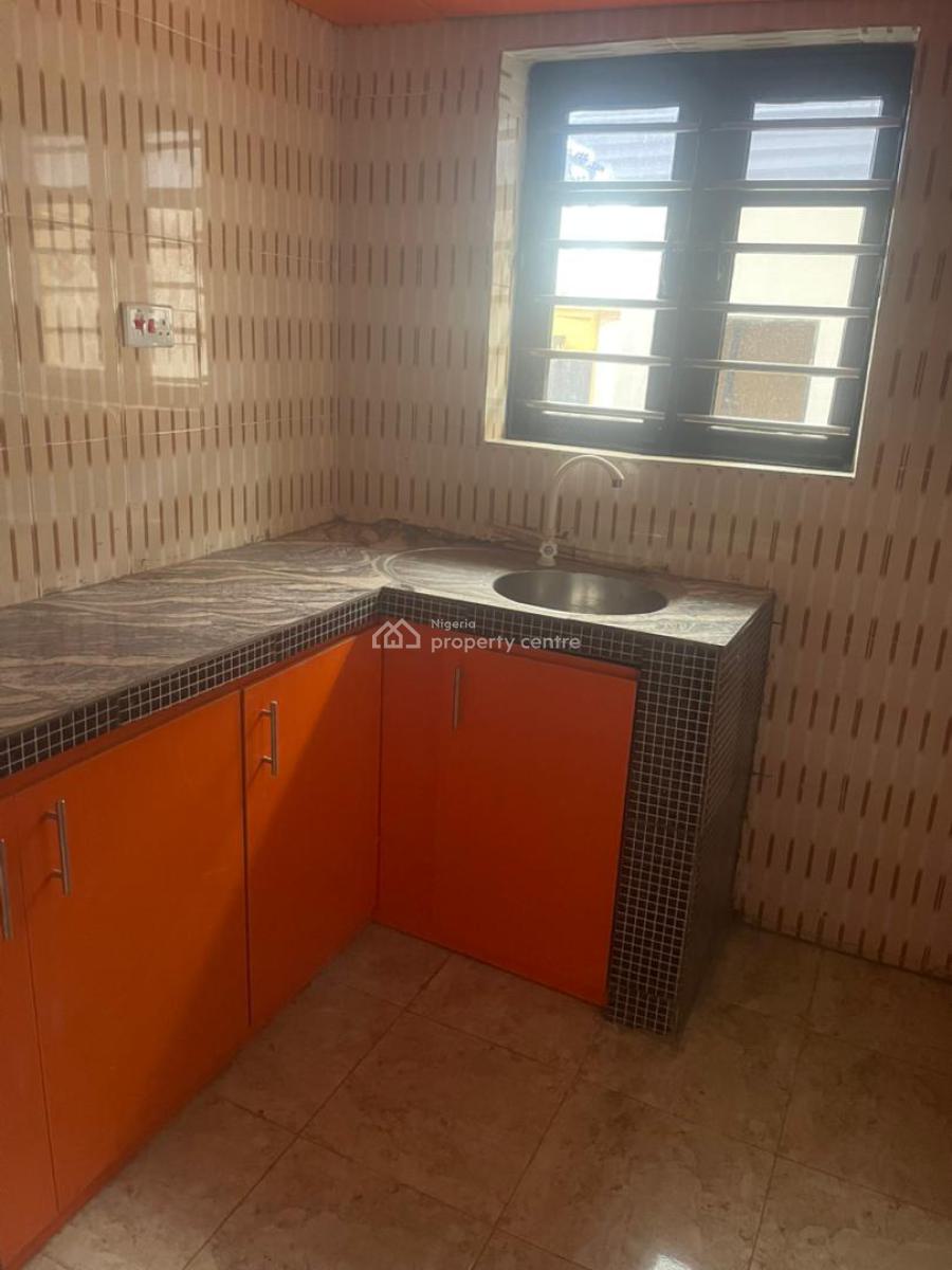 Luxury 2 Bedroom Flat at 10 Ikola Road Ipaja, Ipaja, Lagos, Flat / Apartment for Rent