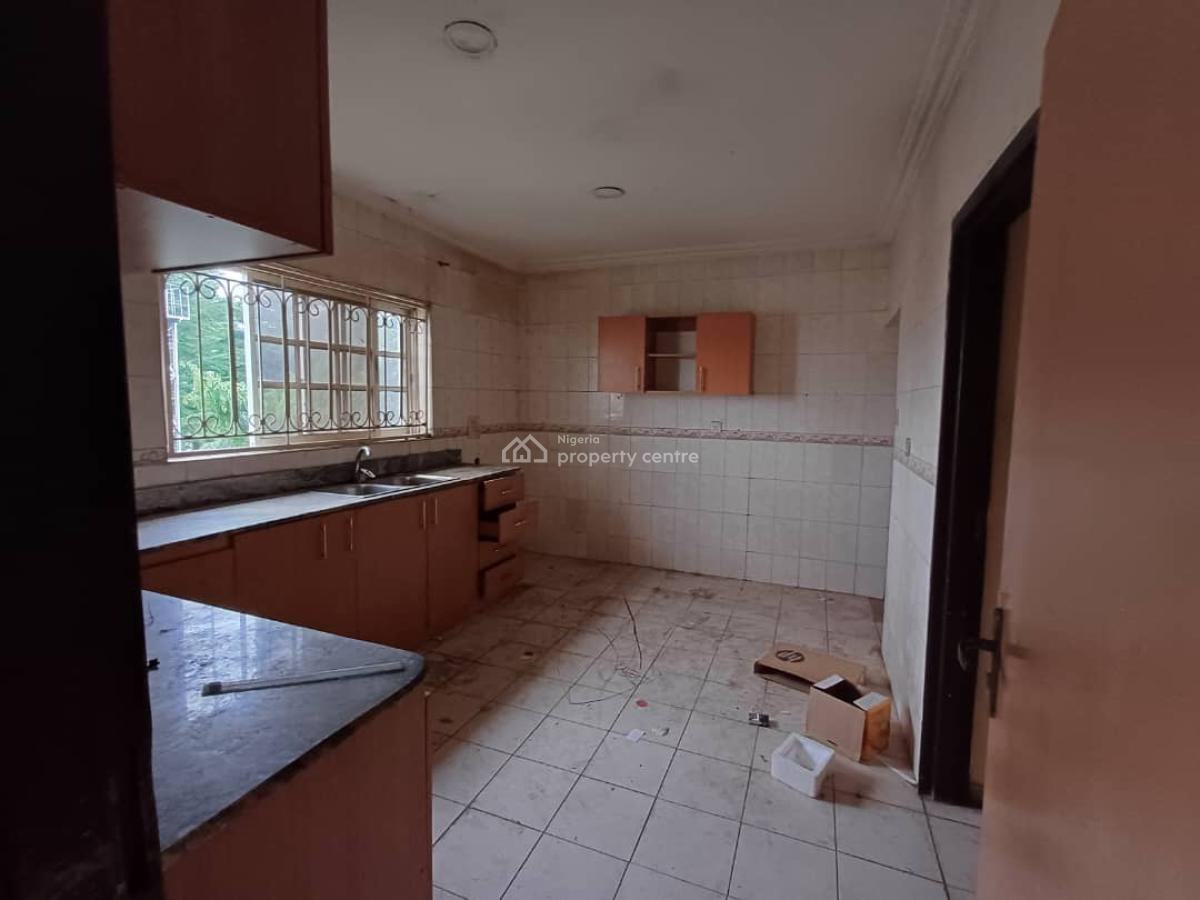 Spacious 3bedroom Apartment, Maitama District, Abuja, Flat / Apartment for Rent