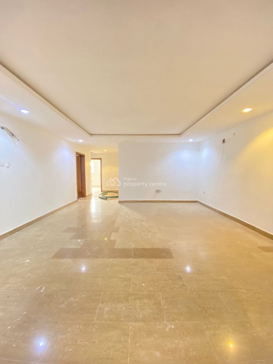Nice 3 Bedroom Apartment, Lekki Phase 1, Lekki, Lagos, Flat / Apartment for Rent