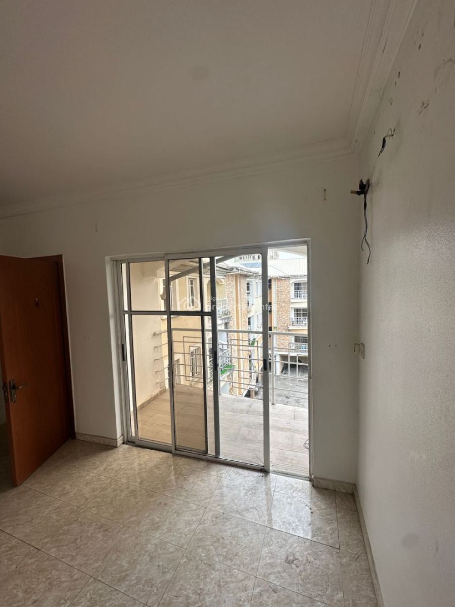 Spacious & Well Maintained 3 Bedroom Flat with Post Paid Meter, Oniru, Victoria Island (vi), Lagos, Flat / Apartment for Rent