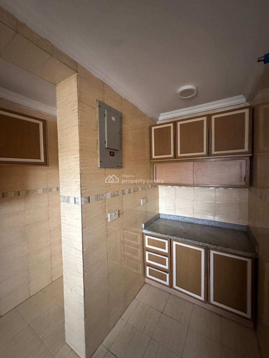Spacious & Well Maintained 3 Bedroom Flat with Post Paid Meter, Oniru, Victoria Island (vi), Lagos, Flat / Apartment for Rent