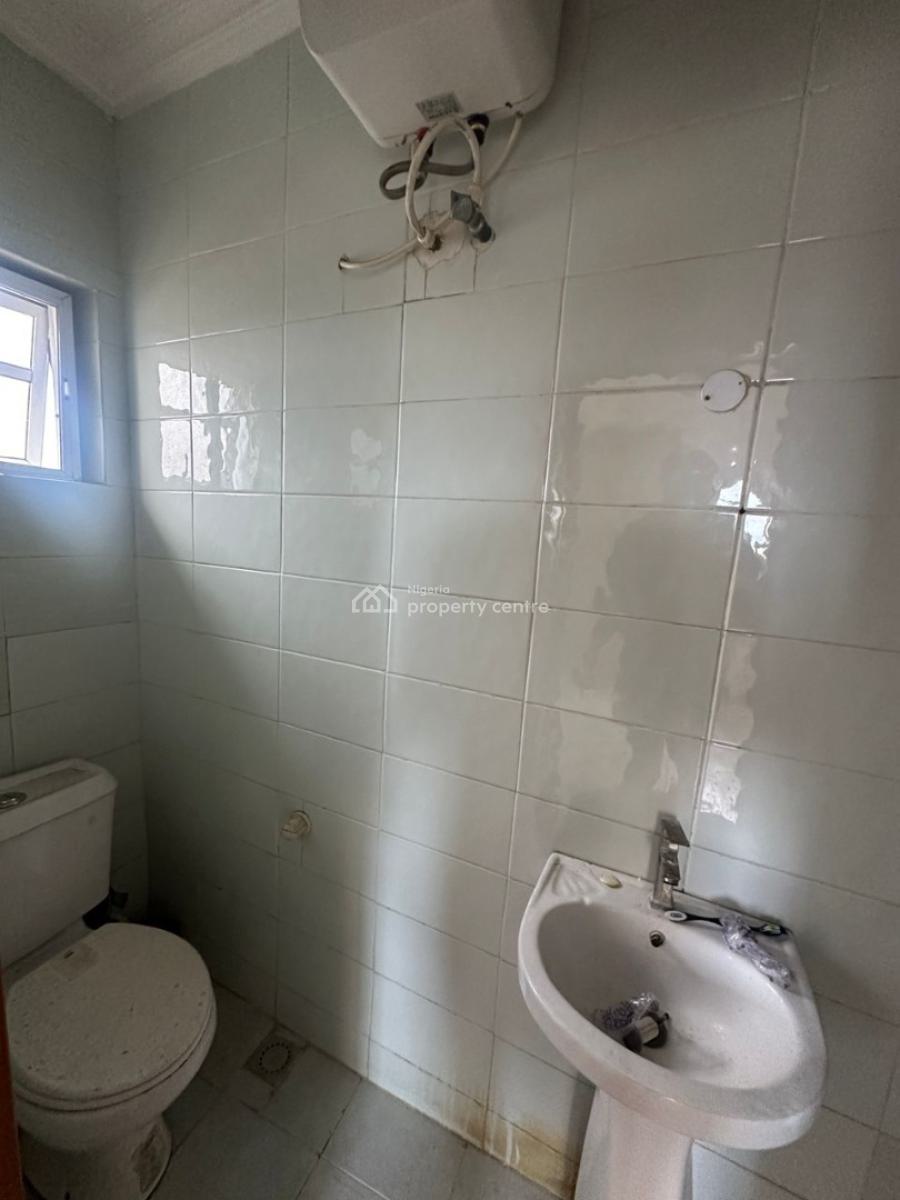 Spacious & Well Maintained 3 Bedroom Flat with Post Paid Meter, Oniru, Victoria Island (vi), Lagos, Flat / Apartment for Rent