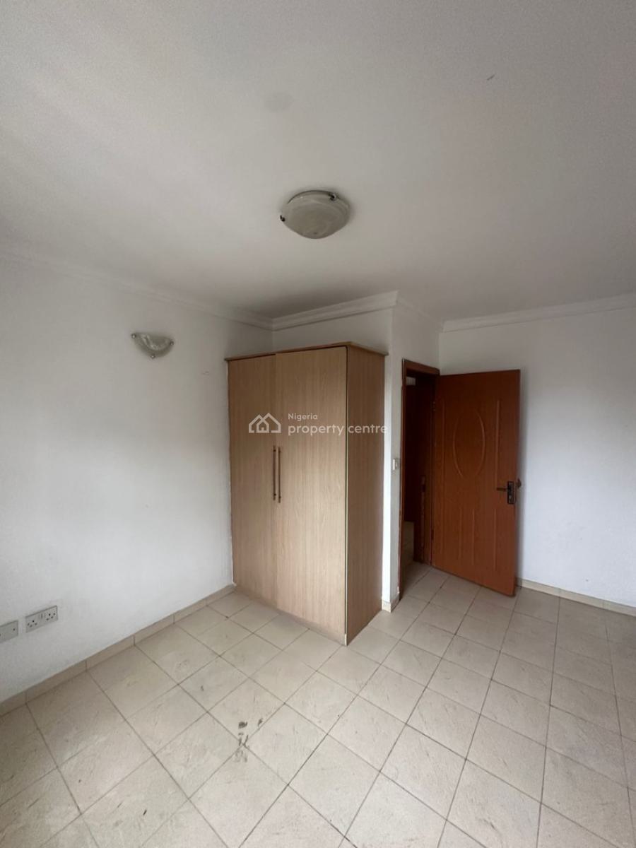 Spacious & Well Maintained 3 Bedroom Flat with Post Paid Meter, Oniru, Victoria Island (vi), Lagos, Flat / Apartment for Rent