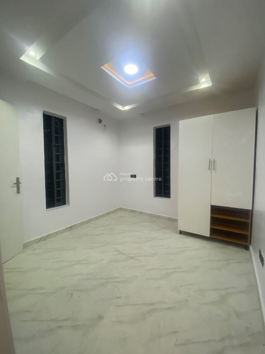 Newly Built Spacious 4bedroom Terrace Duplex, Abraham Adesanya Bus Stop, Ajah, Lagos, Terraced Duplex for Sale