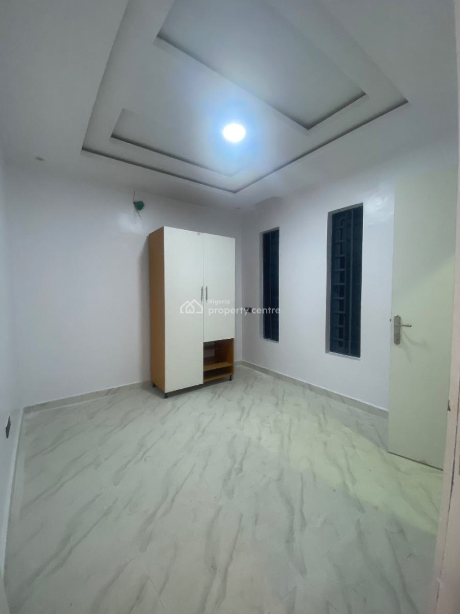 Newly Built Spacious 4bedroom Terrace Duplex, Abraham Adesanya Bus Stop, Ajah, Lagos, Terraced Duplex for Sale