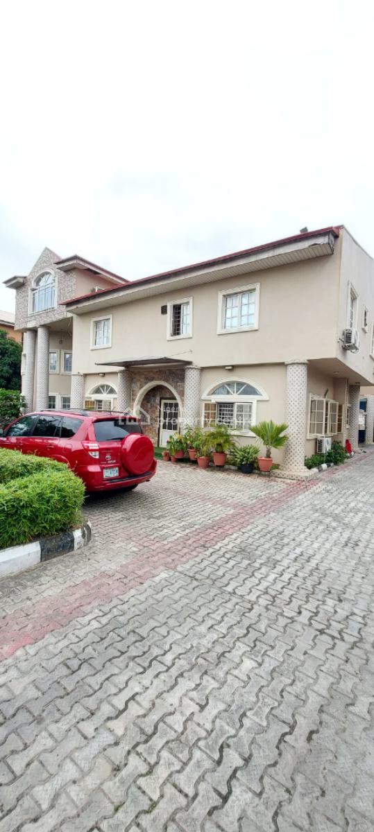Newly Renovated 3 Bedroom Flat, Idado Estate, Idado, Lekki, Lagos, Flat / Apartment for Rent