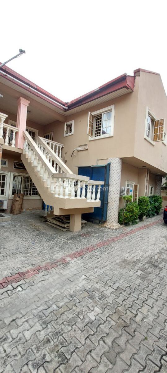 Newly Renovated 3 Bedroom Flat, Idado Estate, Idado, Lekki, Lagos, Flat / Apartment for Rent