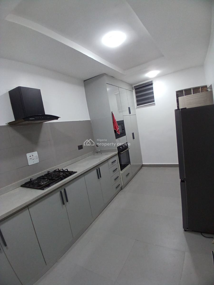 Fully Furnished 2 Bedroom Block of Flat, Guzape Abuja Diplomatic Zone, Guzape District, Abuja, House for Rent