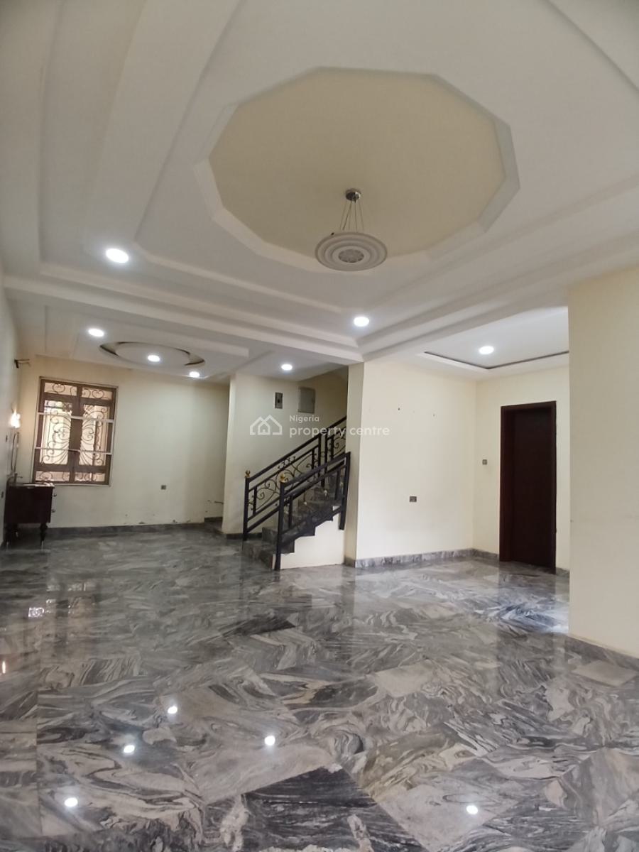 Under Renovation 4 Bedroom Terrace Duplex with 1room Bq, Guzape Abuja Diplomatic Zone, Guzape District, Abuja, Terraced Duplex for Rent