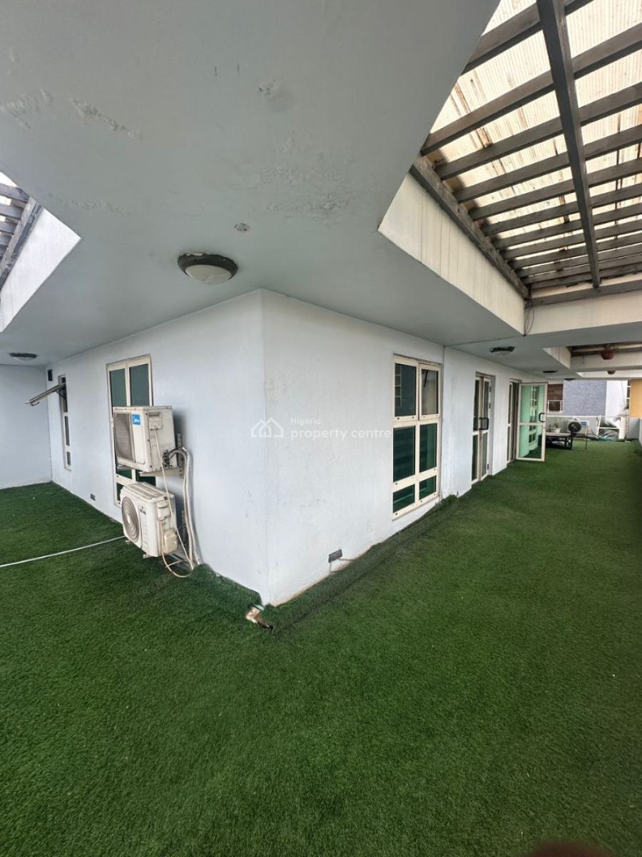 Spacious 1 Bedroom Penthouse with Rooftop Terrace, Oniru, Victoria Island (vi), Lagos, Flat / Apartment for Rent