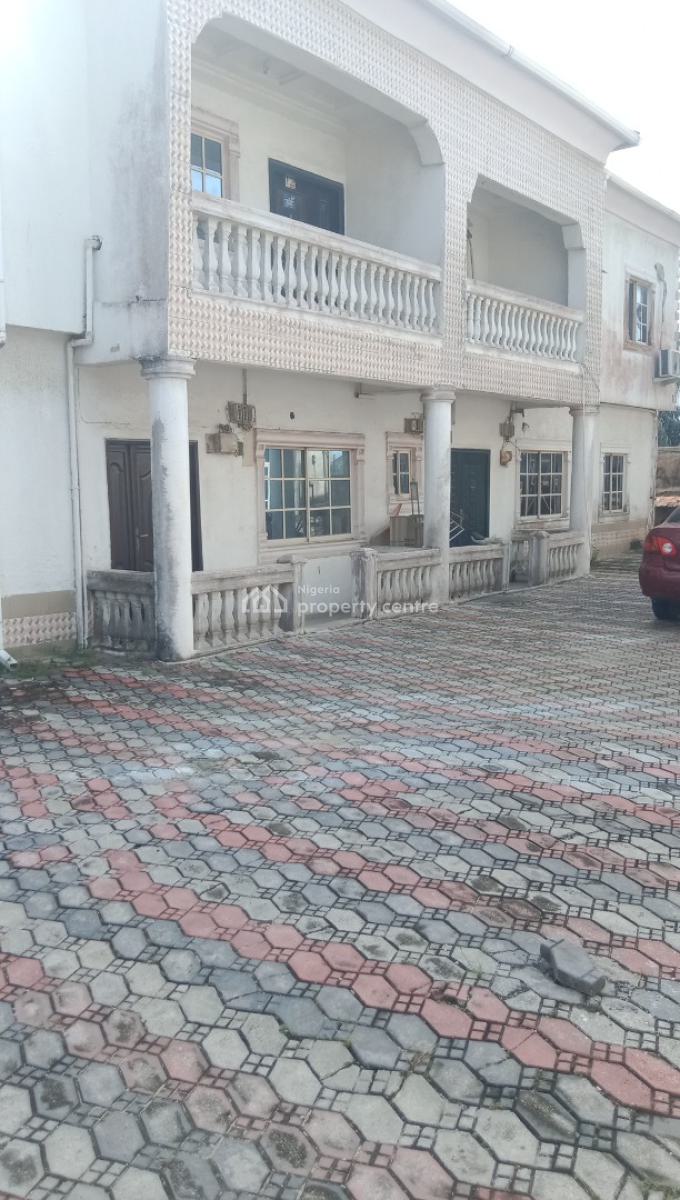 2 Bedrooms Apartment, Very Clean, Atlantic Nominee, Lekki Expressway, Lekki, Lagos, Flat / Apartment for Rent