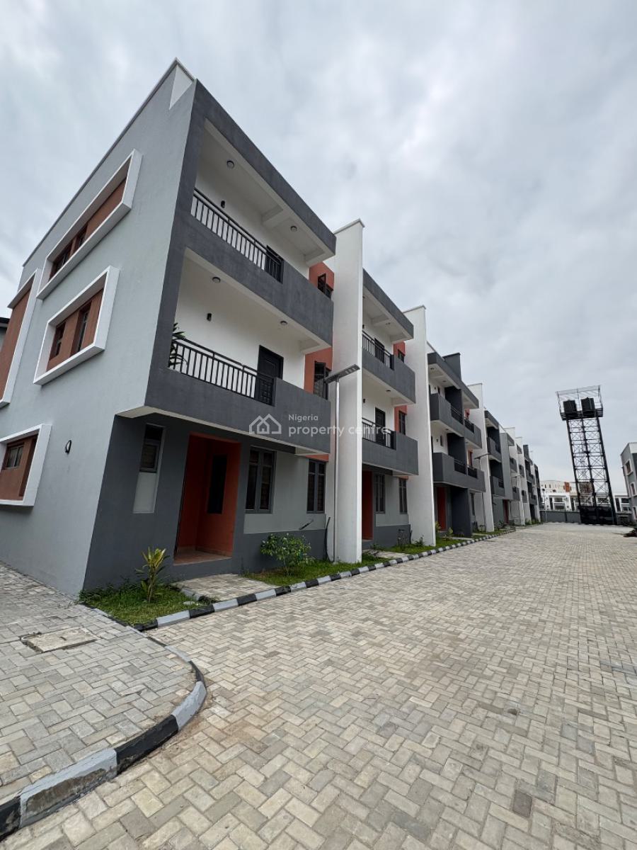 4bedroom Terrace Duplex with Bq, Ikate Axis, Ikota, Lekki, Lagos, Semi-detached Duplex for Sale