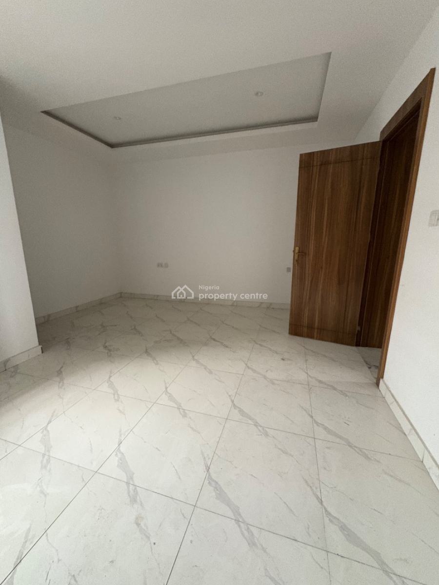 4bedroom Terrace Duplex with Bq, Ikate Axis, Ikota, Lekki, Lagos, Semi-detached Duplex for Sale