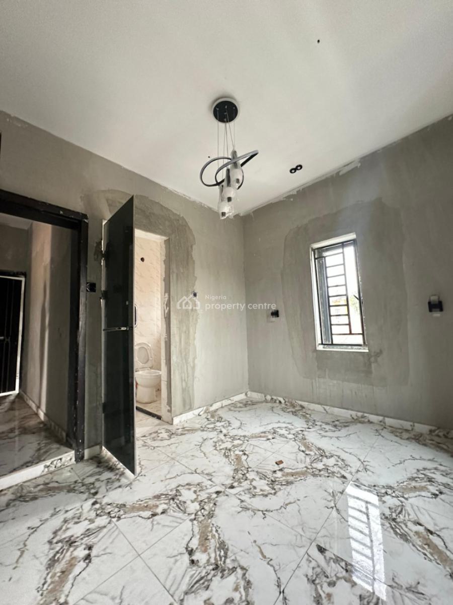 4bedrooms Duplex + Swimming Pool at Ologun Eru Ibadan, Adetokun, Ologuneru, Ibadan, Oyo, Detached Duplex for Sale