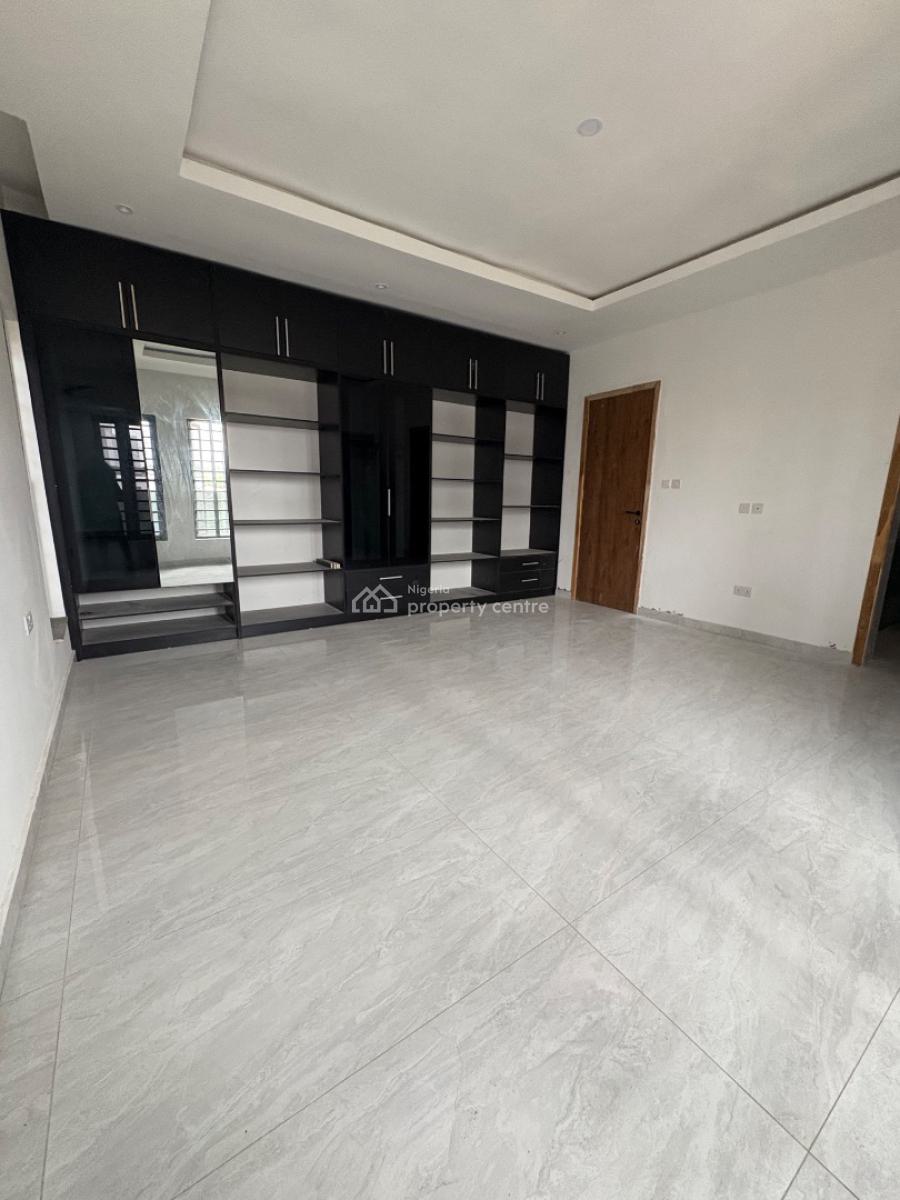 2bedroom /3bedroom Apartment with Bq, Ikate, Ikate, Lekki, Lagos, Block of Flats for Sale