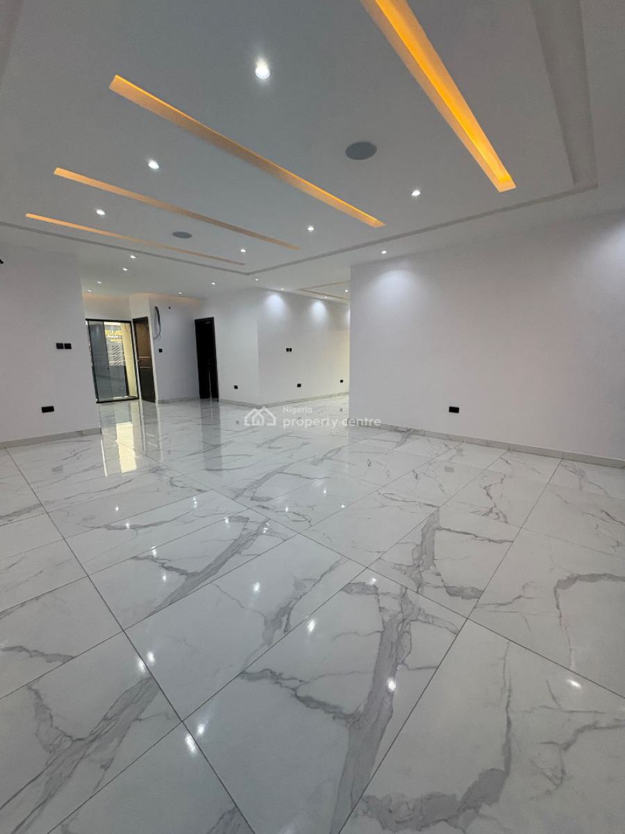 2bedroom and 3bedroom Apartment, Lekki Phase 1 Axis, Lekki, Lagos, Block of Flats for Sale
