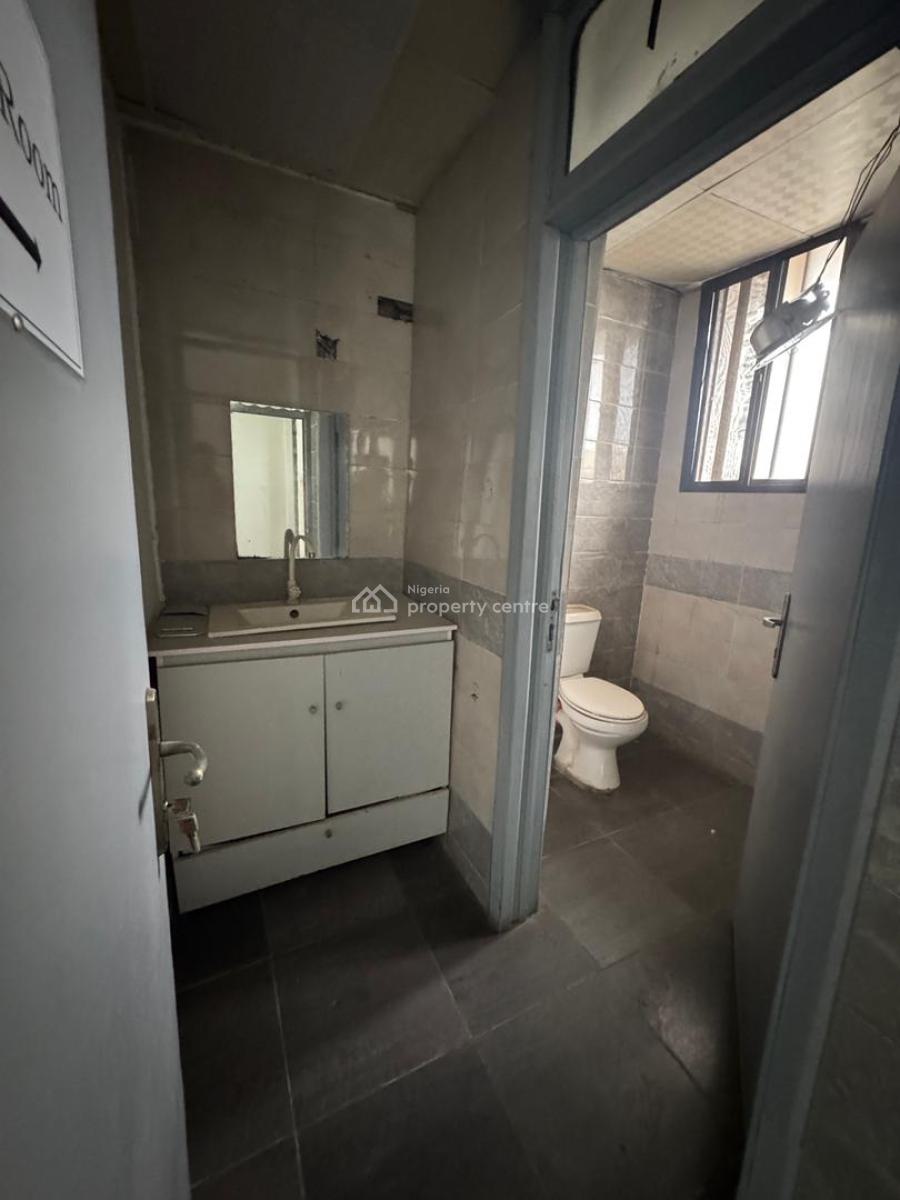 135sqm Office Space, Ahmed Onimudo Street, Victoria Island (vi), Lagos, Office Space for Rent