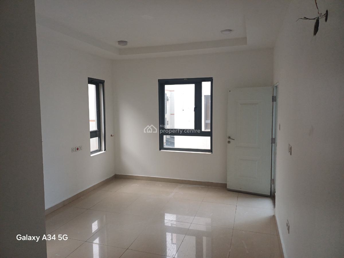 3 Bedrooms Flat with 1 Room Bq, Near Tak Continental Restaurant, Life Camp, Abuja, Flat / Apartment for Rent