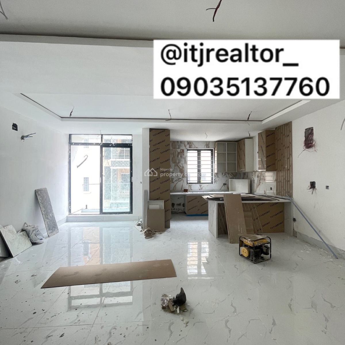Lovely 2 Bedroom Apartment with Bq, Lekki Phase 1, Lekki Phase 1, Lekki, Lagos, Block of Flats for Sale