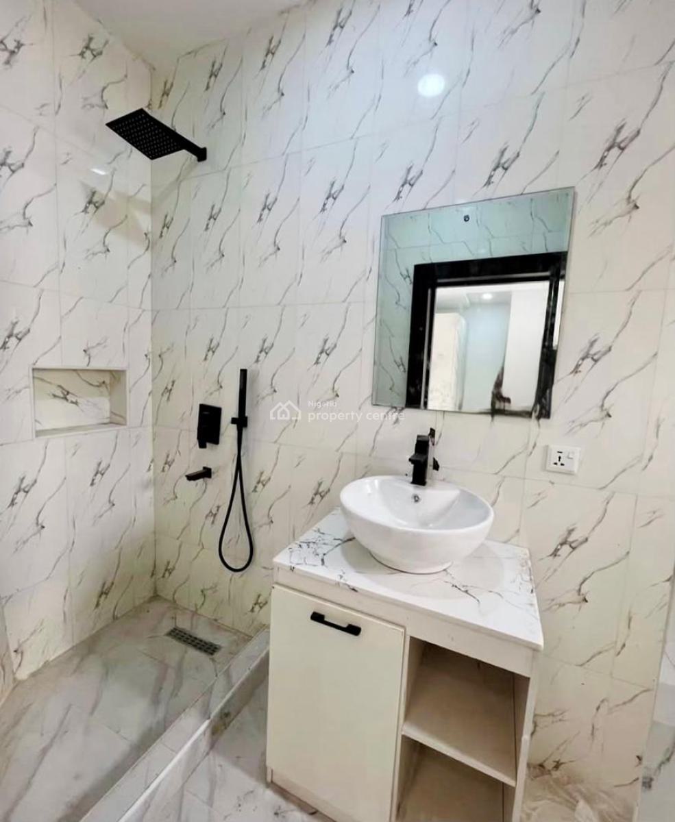 2 Bedroom Apartment with Swimming Pool, Gym & Elevator, Ikoyi, Ikoyi, Lagos, Flat / Apartment for Rent
