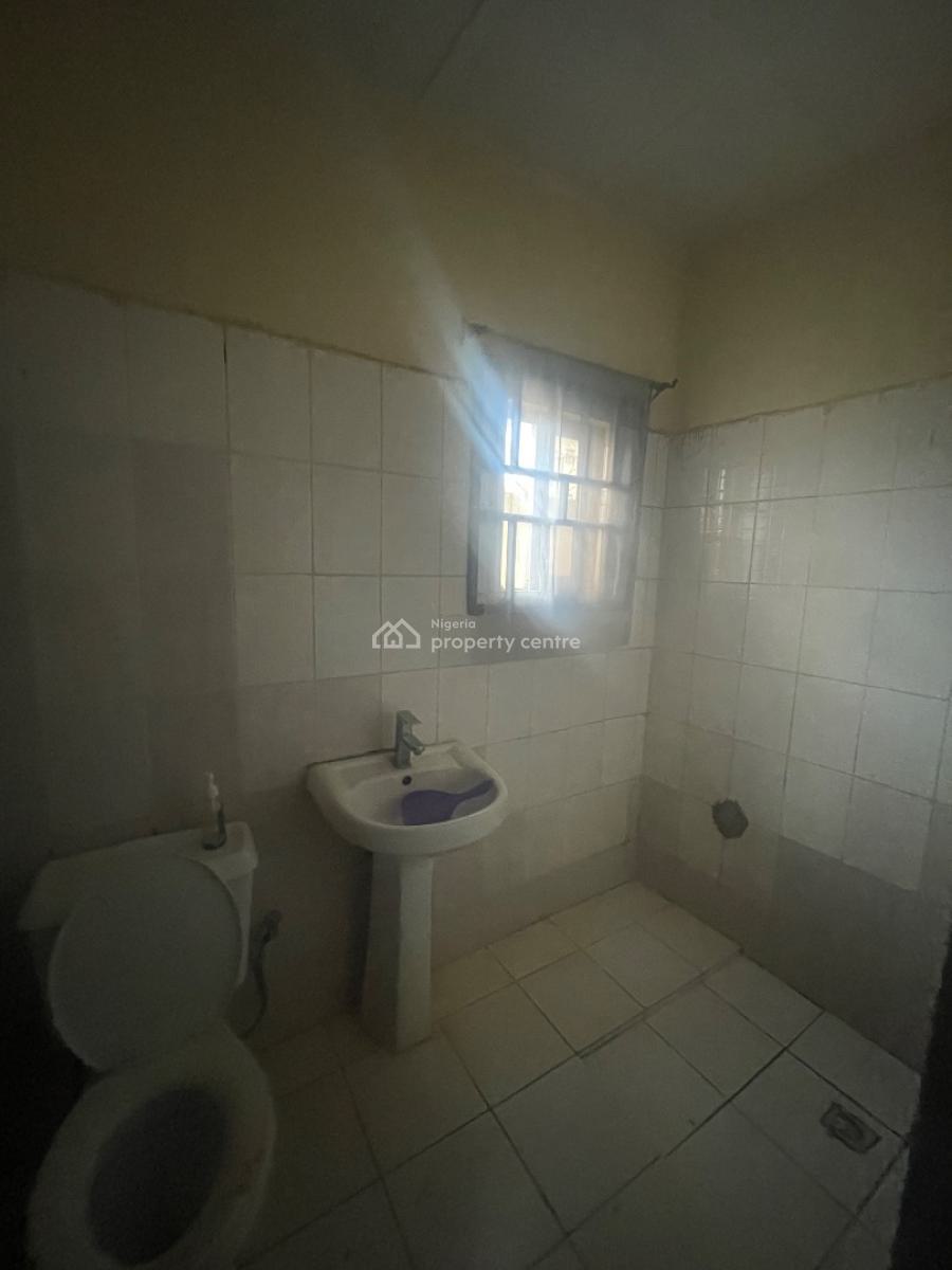 Two Bedroom Flat, 5th Street, Games Village, Kaura, Abuja, Flat / Apartment for Rent