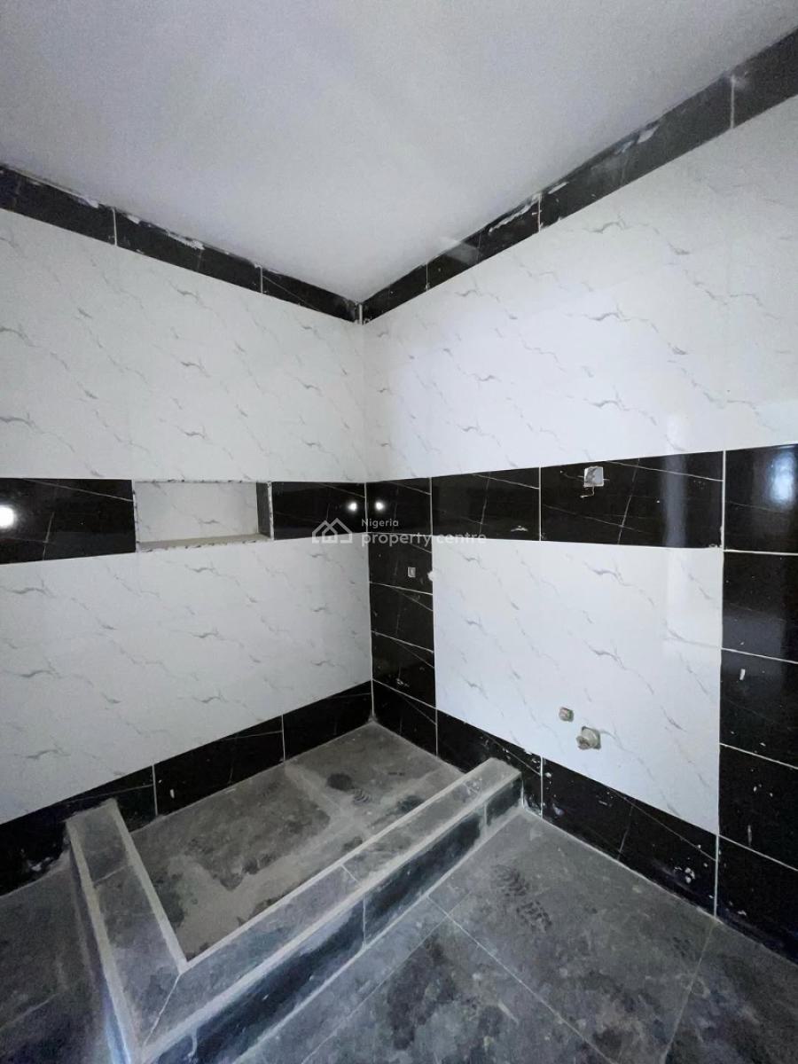1 Bedroom Penthouse Apartment, Freedom Way Lekki Phase 1, Lekki Phase 1, Lekki, Lagos, Flat / Apartment for Rent
