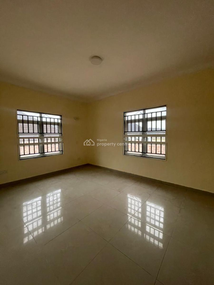 3 Bedroom Penthouse with Bq in a Secured Estate, Chevron, Lekki, Lagos, House for Rent