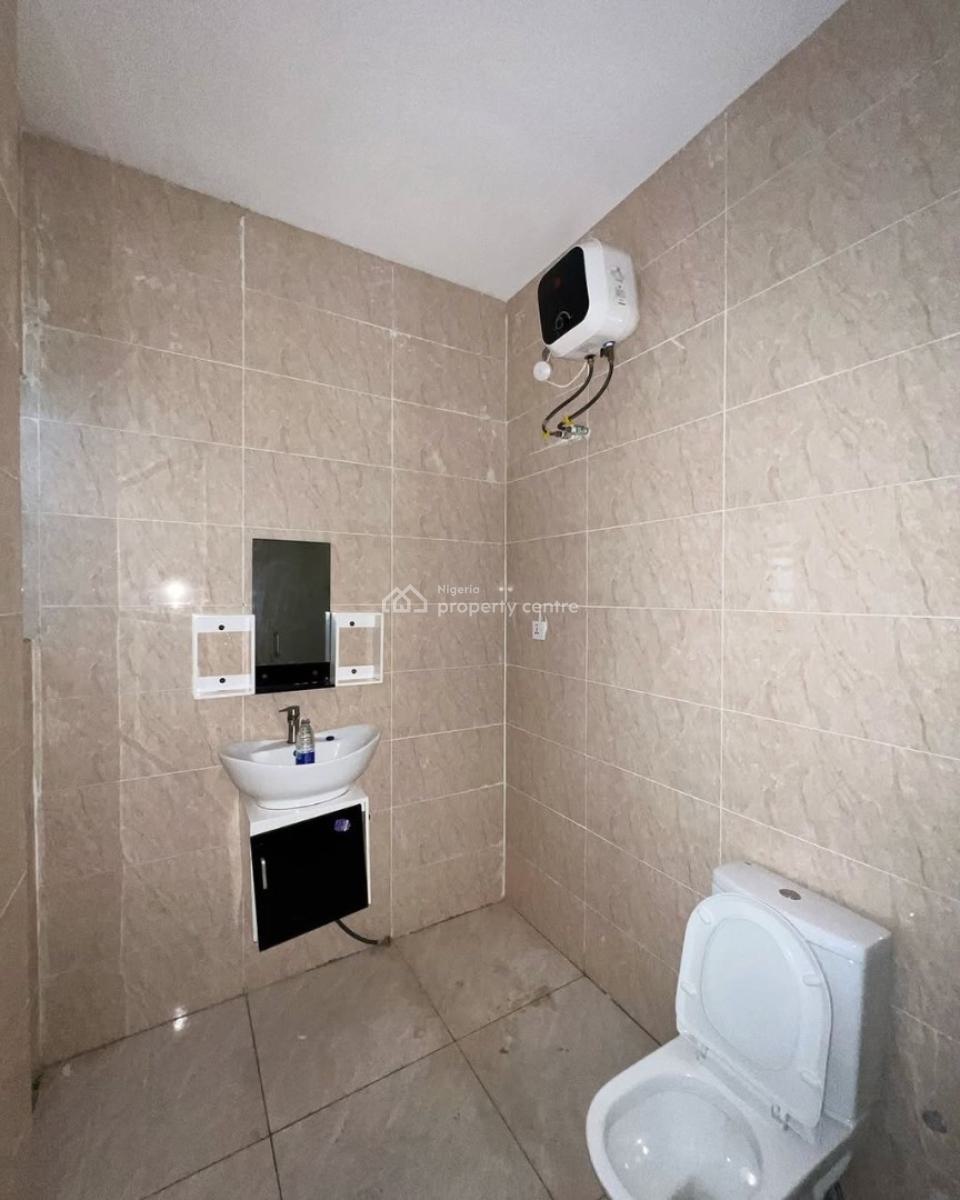 Well Maintained 4 Bedroom Terrace Duplex, Vgc, Lekki, Lagos, Terraced Duplex for Rent