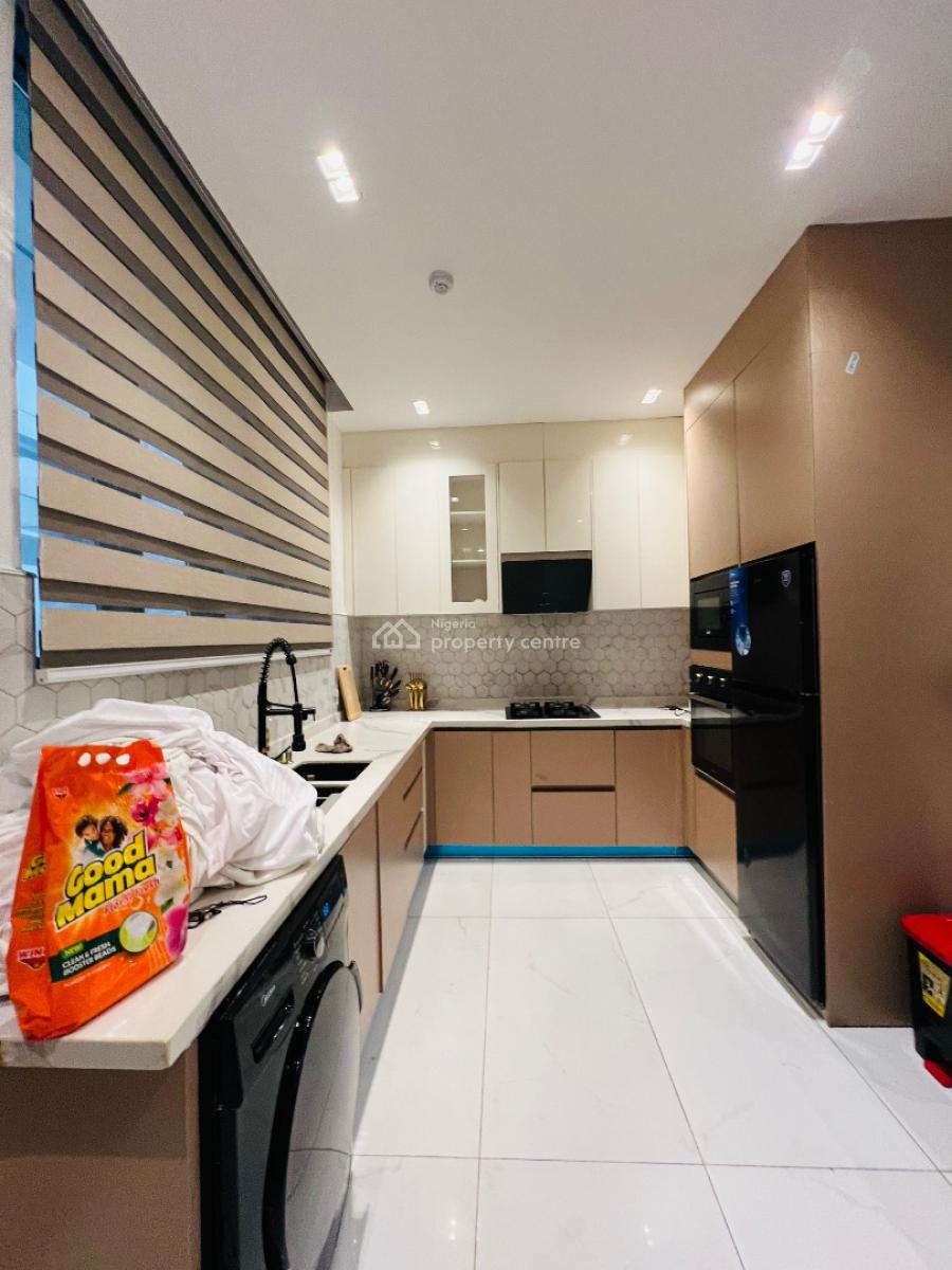 Luxury 2 Bedroom Maisonette with a Pool and Gym, Lekki, Lekki Phase 1, Lekki, Lagos, Terraced Duplex for Sale