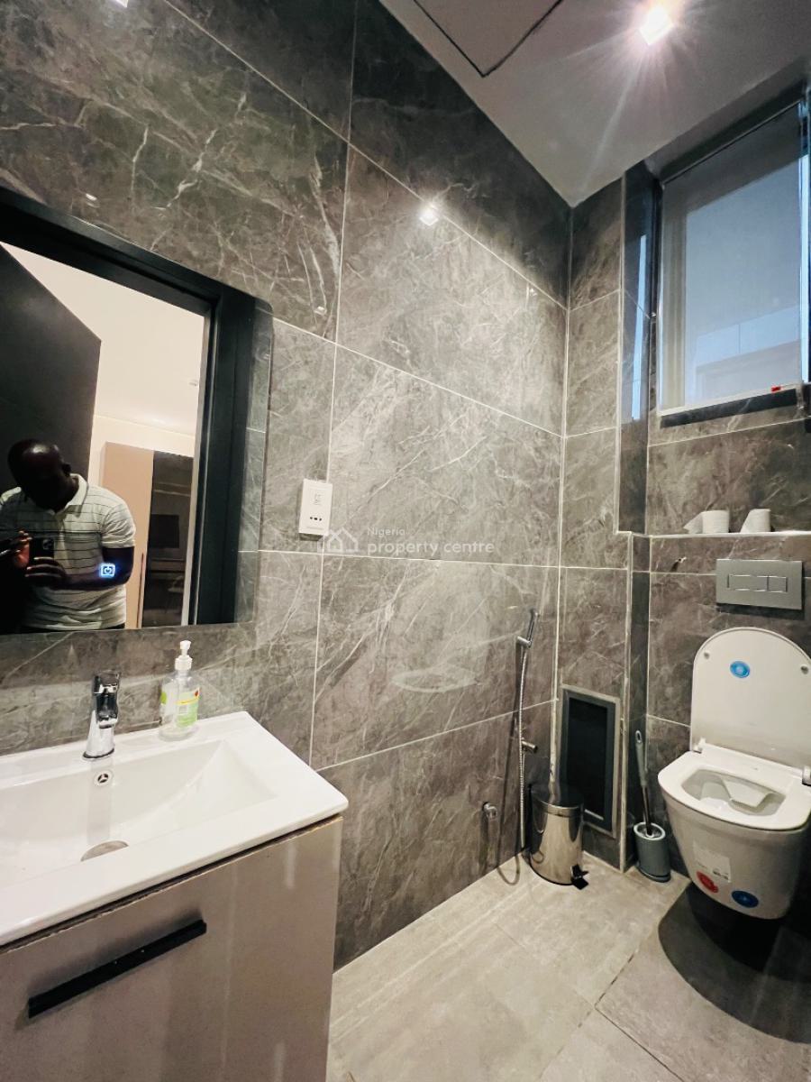 Luxury 2 Bedroom Maisonette with a Pool and Gym, Lekki, Lekki Phase 1, Lekki, Lagos, Terraced Duplex for Sale