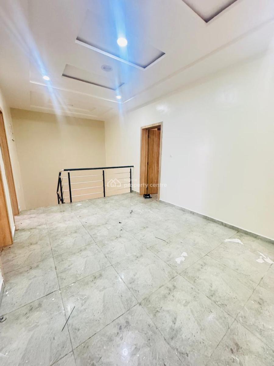 Serviced 3bedrooms Maisonette with Bq, Ikate Lekki, Lekki, Lagos, Terraced Duplex for Rent