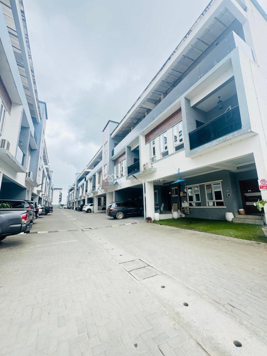Serviced 3bedrooms Maisonette with Bq, Ikate Lekki, Lekki, Lagos, Terraced Duplex for Rent