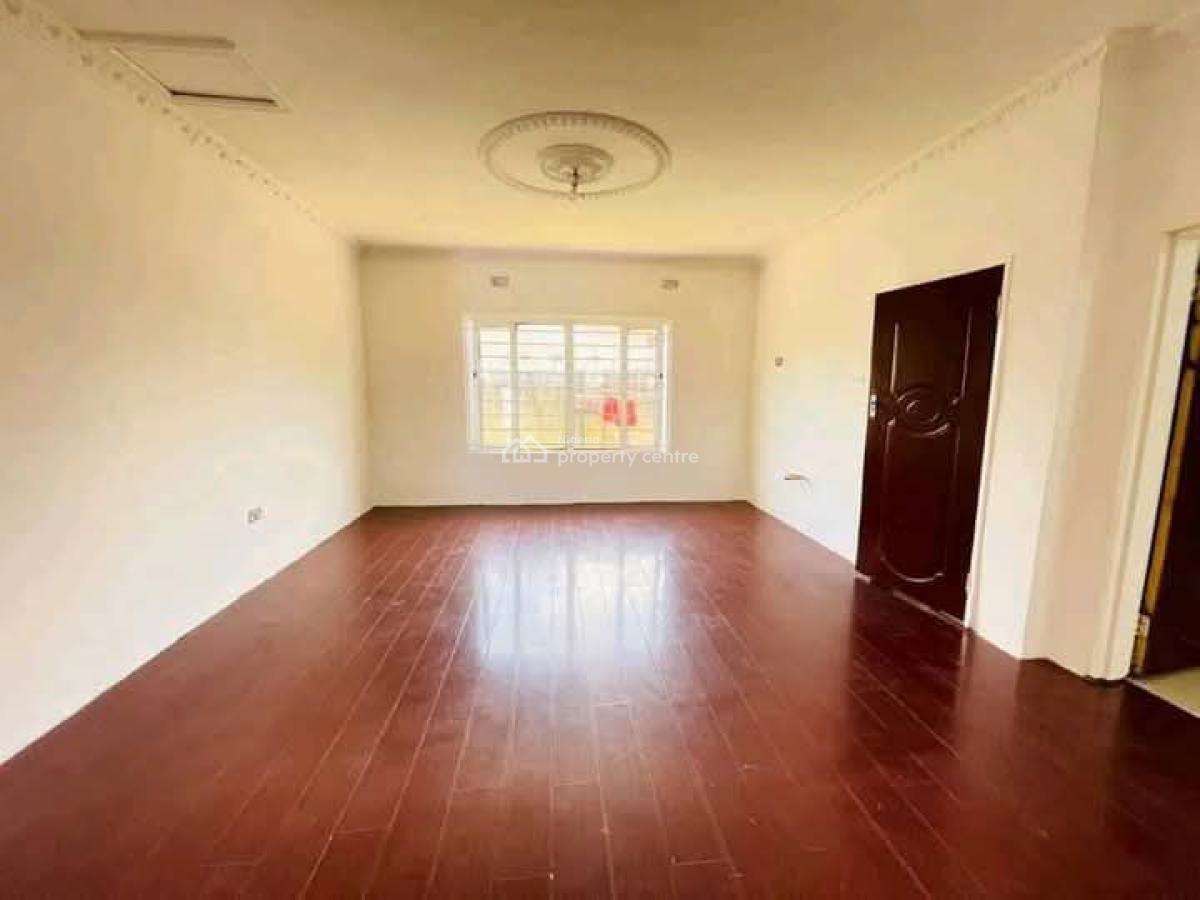 4 Bedroom Detached Bungalow with Bq, Iganmu, Lagos, Detached Duplex for Sale