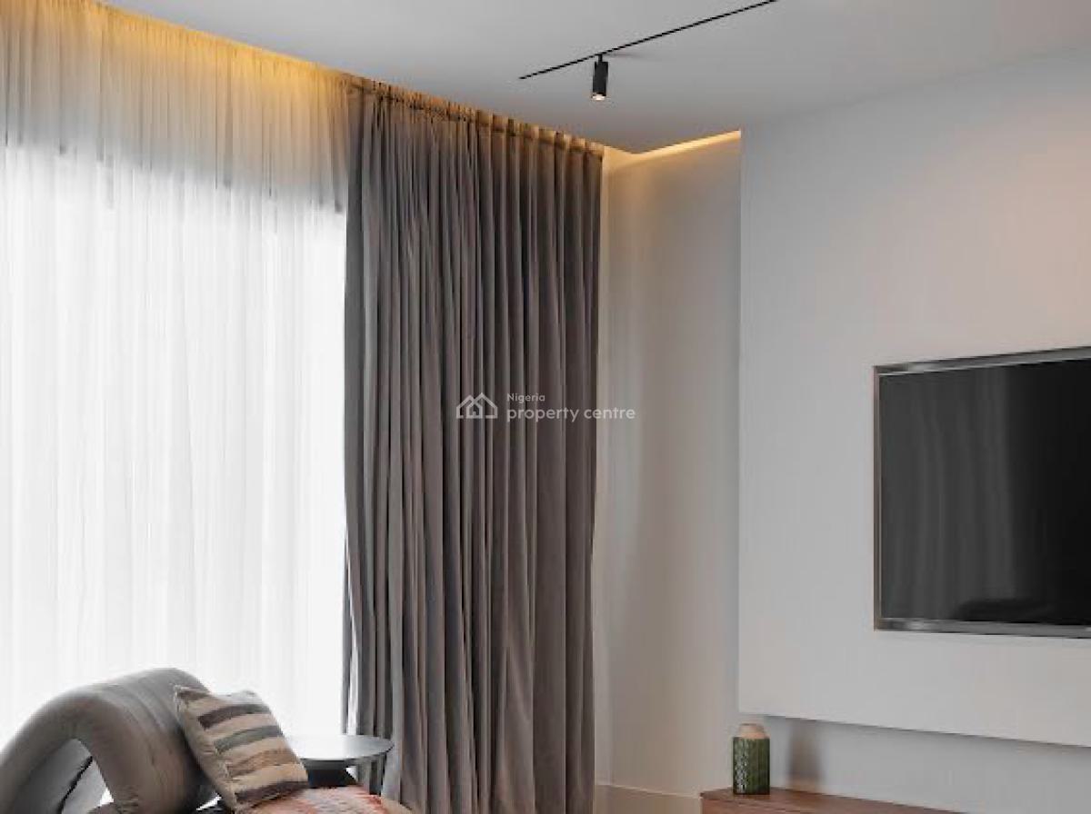 Spacious 3 Bedroom Apartment with  Cityview, Swimming Pool & Ps5, Lekki Phase 1, Lekki, Lagos, Flat / Apartment Short Let
