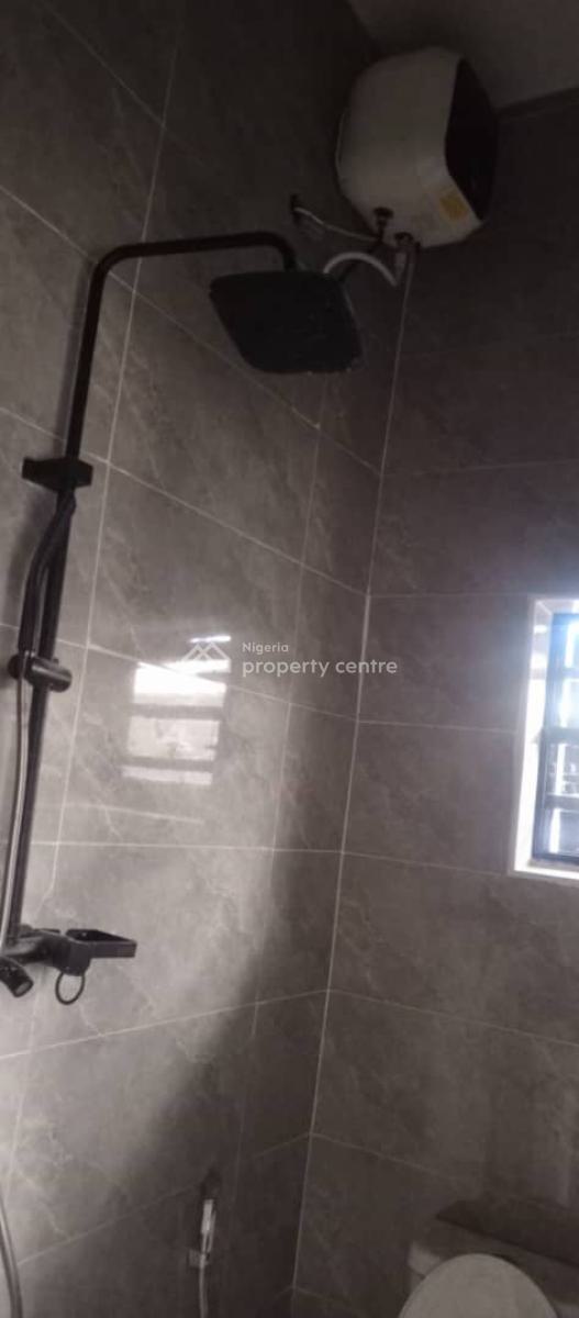 Newly Built 1bed with 24/7 Solar Pop, 2 Toilets, Waterheater & Wardrob, Lakowe, Ibeju Lekki, Lagos, Mini Flat (room and Parlour) for Rent