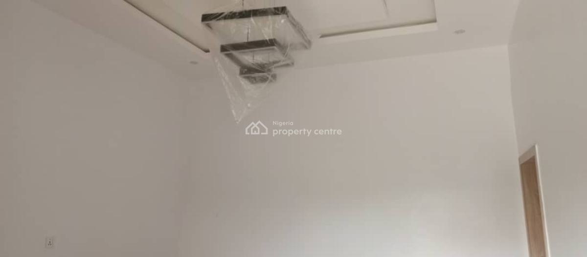 Newly Built 1bed with 24/7 Solar Pop, 2 Toilets, Waterheater & Wardrob, Lakowe, Ibeju Lekki, Lagos, Mini Flat (room and Parlour) for Rent