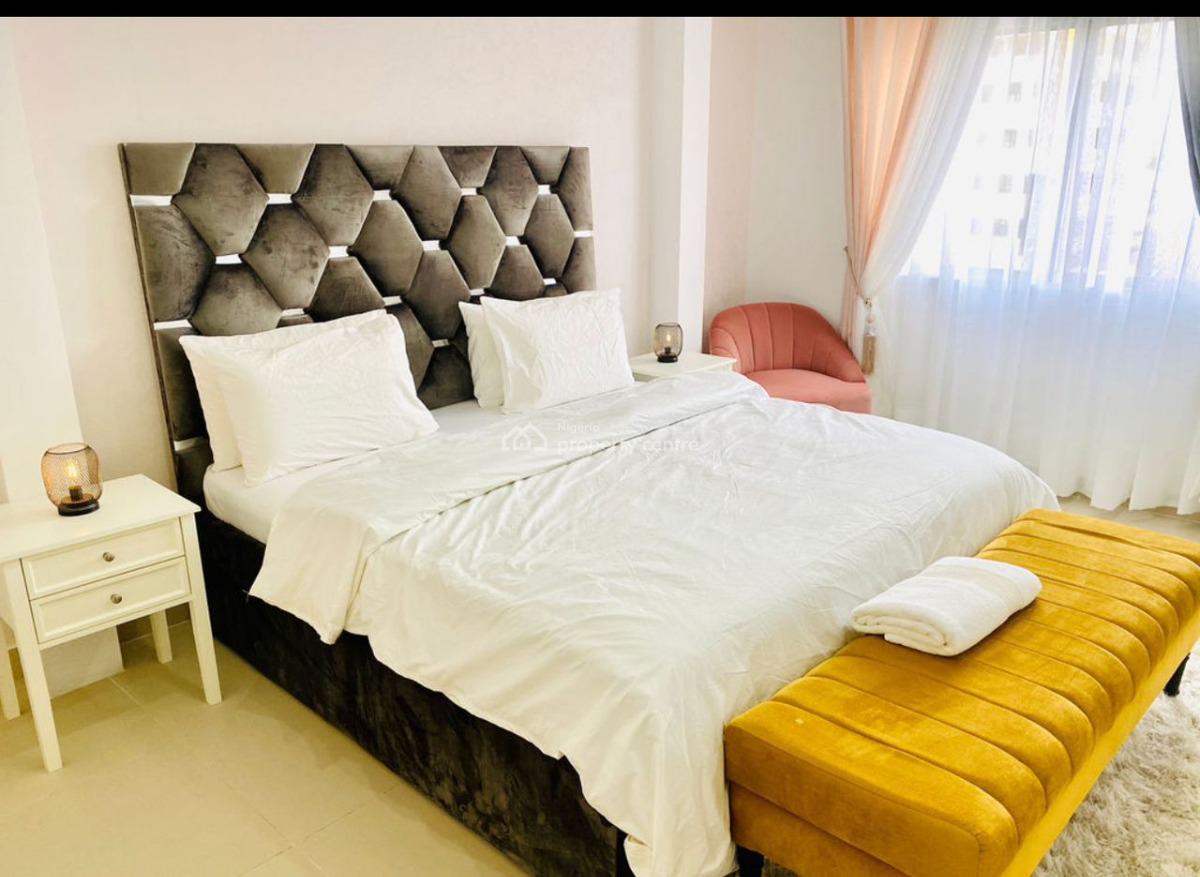 Luxury 3 Bedroom Apartment with Pool & Gym, Victoria Island (vi), Lagos, Flat / Apartment Short Let