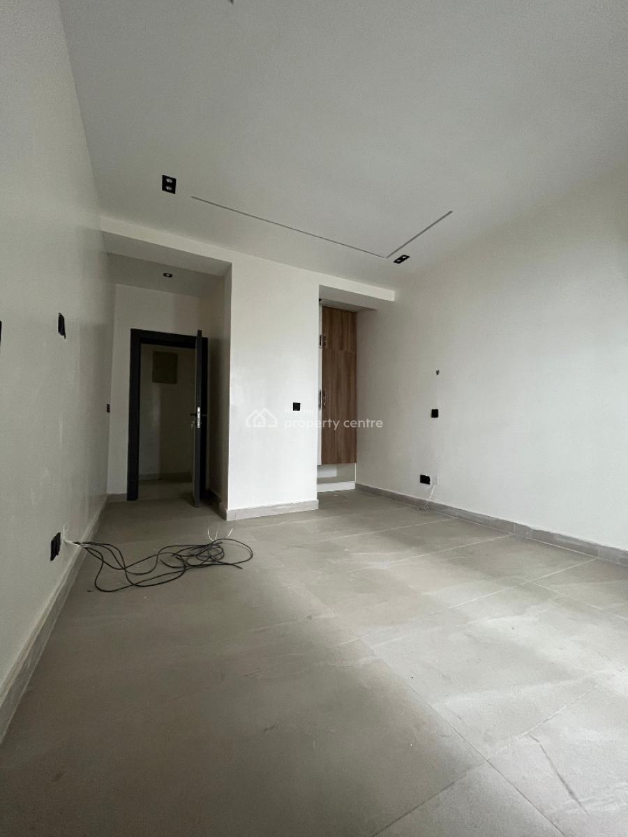 Amazingly Built 3 Bedroom Apartments  and a Bq in a Serene Location., Elite Location, Tiled Road, Fully Fitted Kitchen, Ikeja Gra, Ikeja, Lagos, Flat / Apartment for Sale