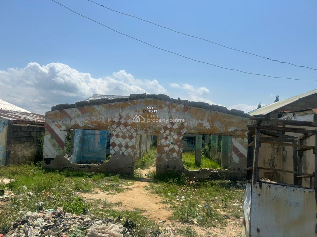 Land, in The Heart of Ogolonto, Stone Throw to The Traffic Light, Ikorodu, Lagos, Residential Land for Sale